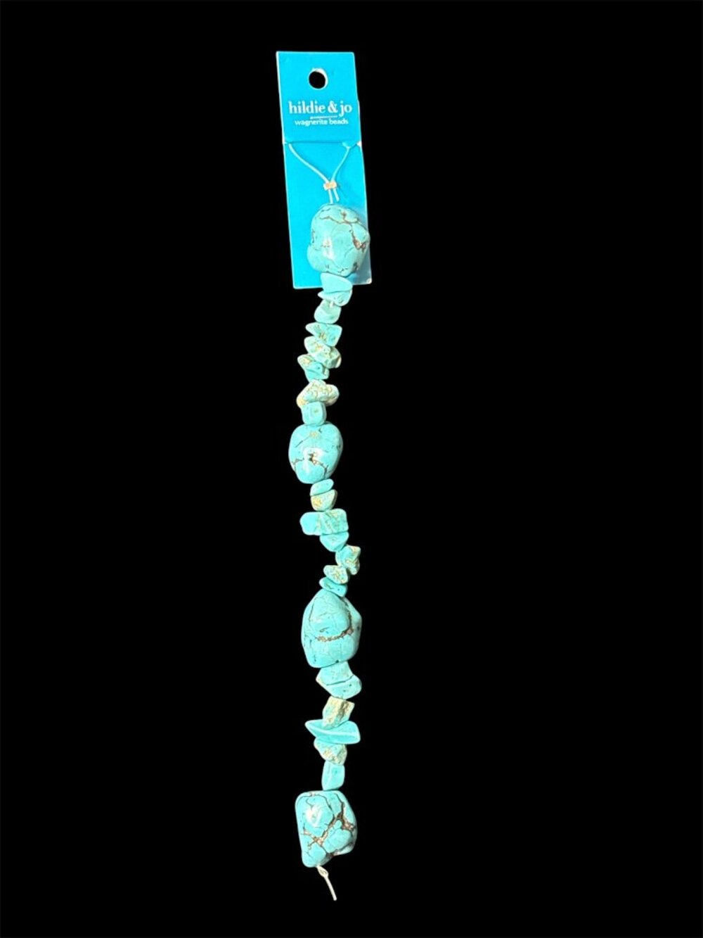 Hildie & Jo Wagenerite Turquoise Howlite Nugget & Chip Bead Stand